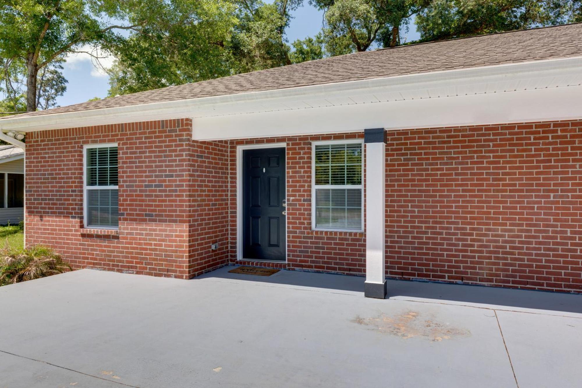 Dog-Friendly Pensacola Duplex About 7 Mi To Downtown Apartment Bagian luar foto